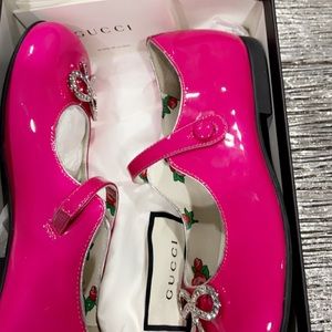 Girls Gucci shoes